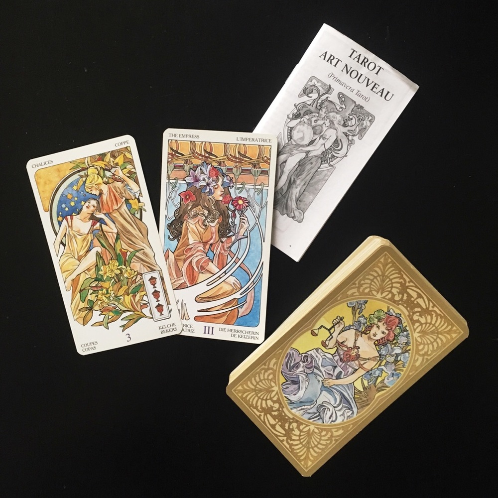 Art Noveau tarot deck